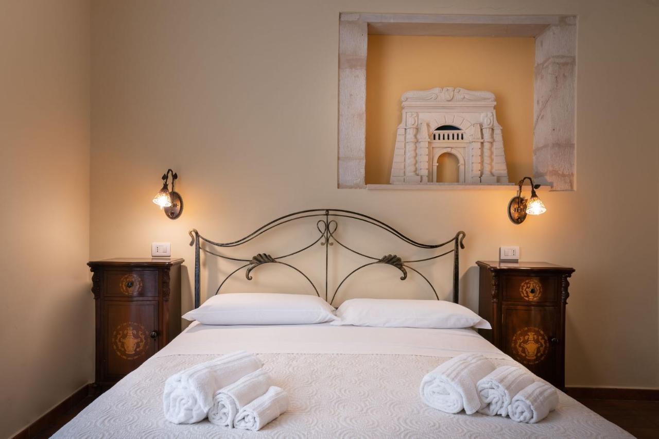 Ares Rooms Ortigia Сиракузы Экстерьер фото