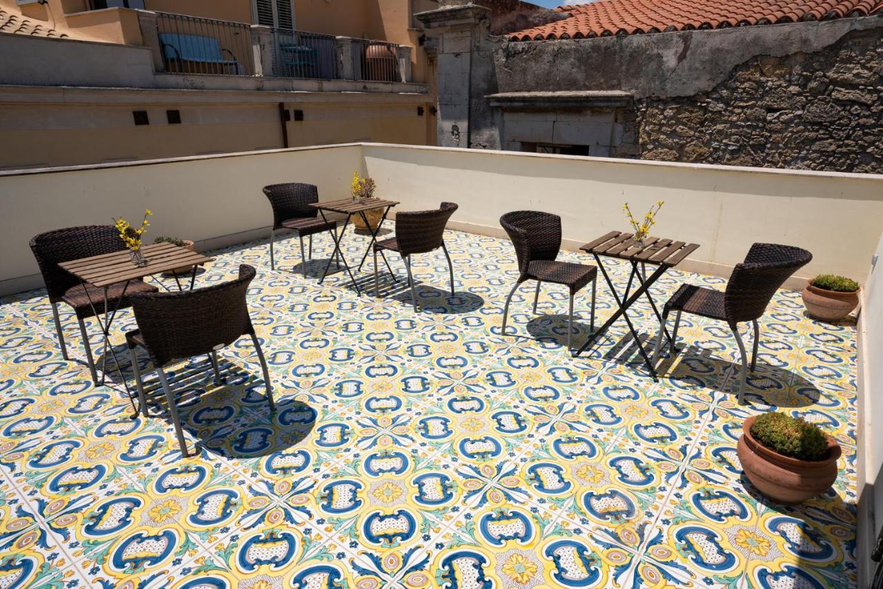 Ares Rooms Ortigia Сиракузы Экстерьер фото
