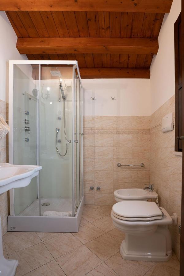 Ares Rooms Ortigia Сиракузы Экстерьер фото