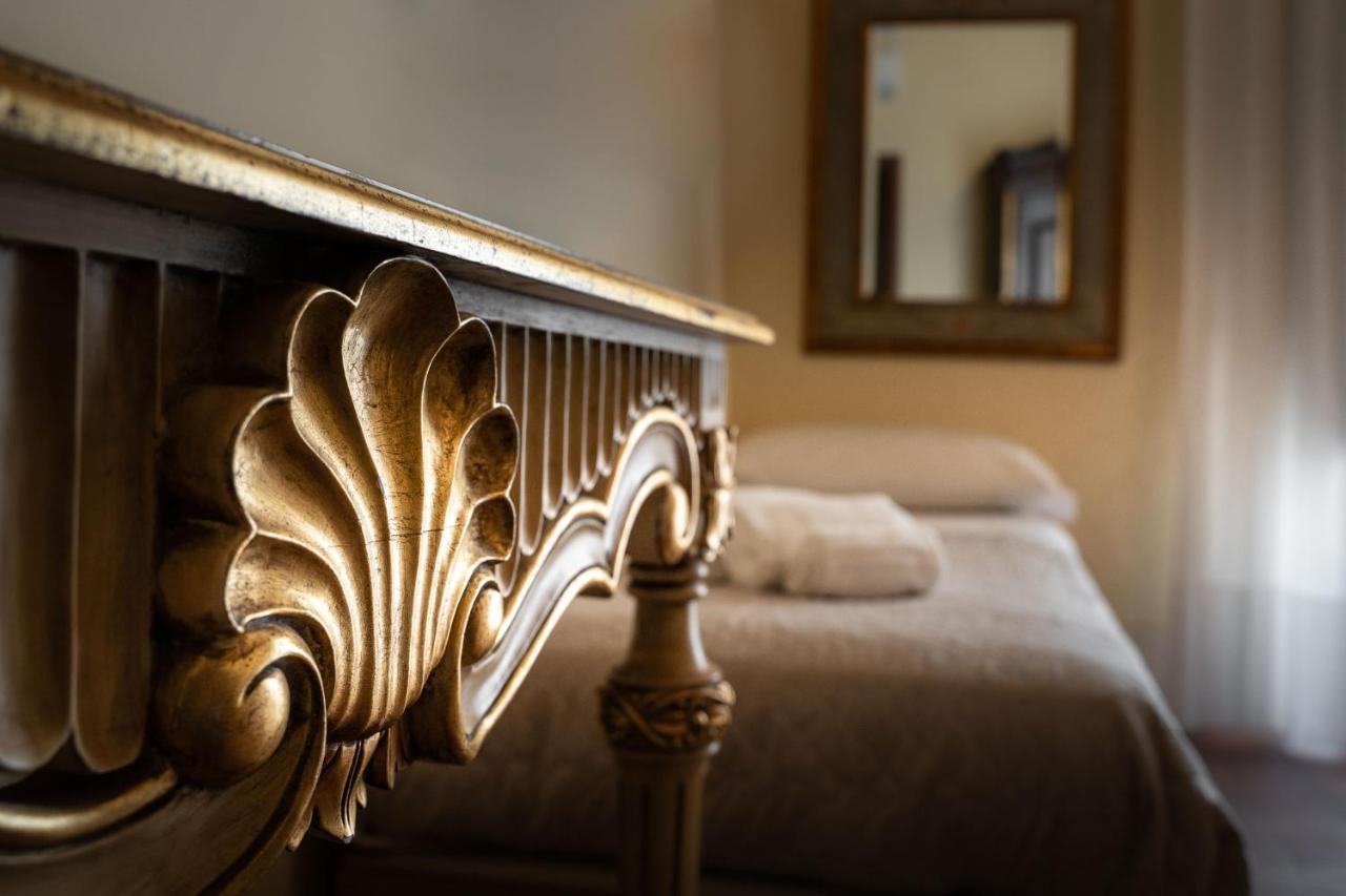 Ares Rooms Ortigia Сиракузы Экстерьер фото